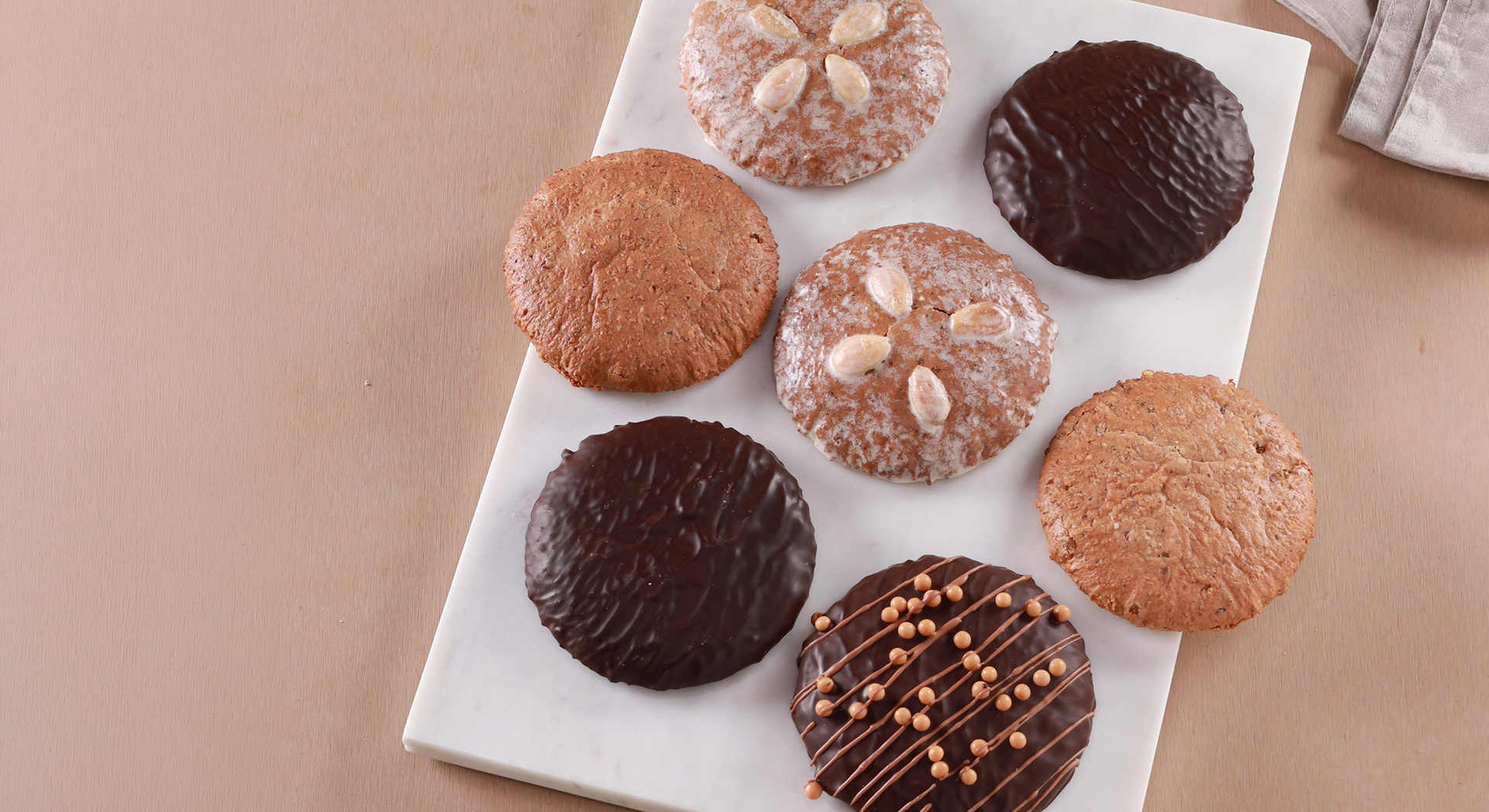 Lebkuchen_Sammelbild_Slider_neu_1920x1048.jpg