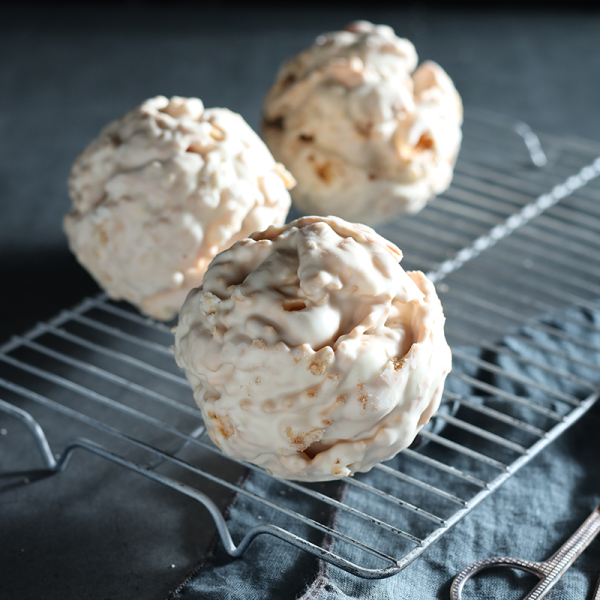 Schneeballen Vanille mit Fettglasur