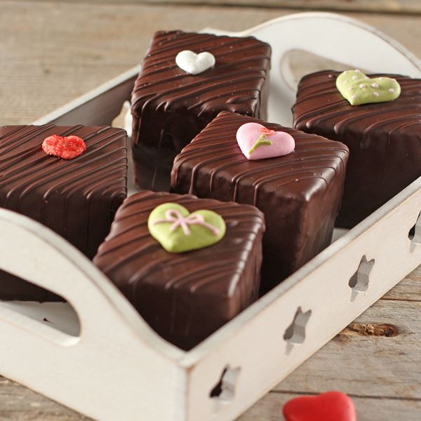 Muttertags-Petit Four