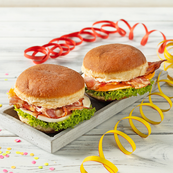 Schlemmerkrapfen mit Speck und Ei